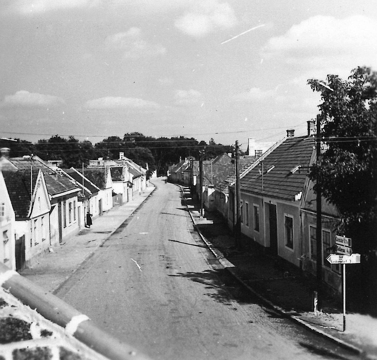 Braungasse, Kirchengasse, Kreuzung, Liechtensteinstraße